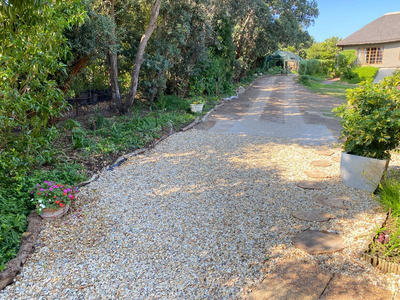 To Let 2 Bedroom Property for Rent in Crofters Valley Western Cape